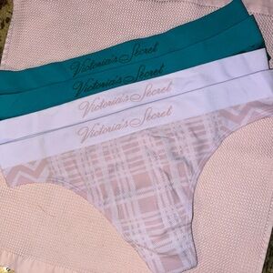 NWT Victoria Secret thong panties size large / set of 4